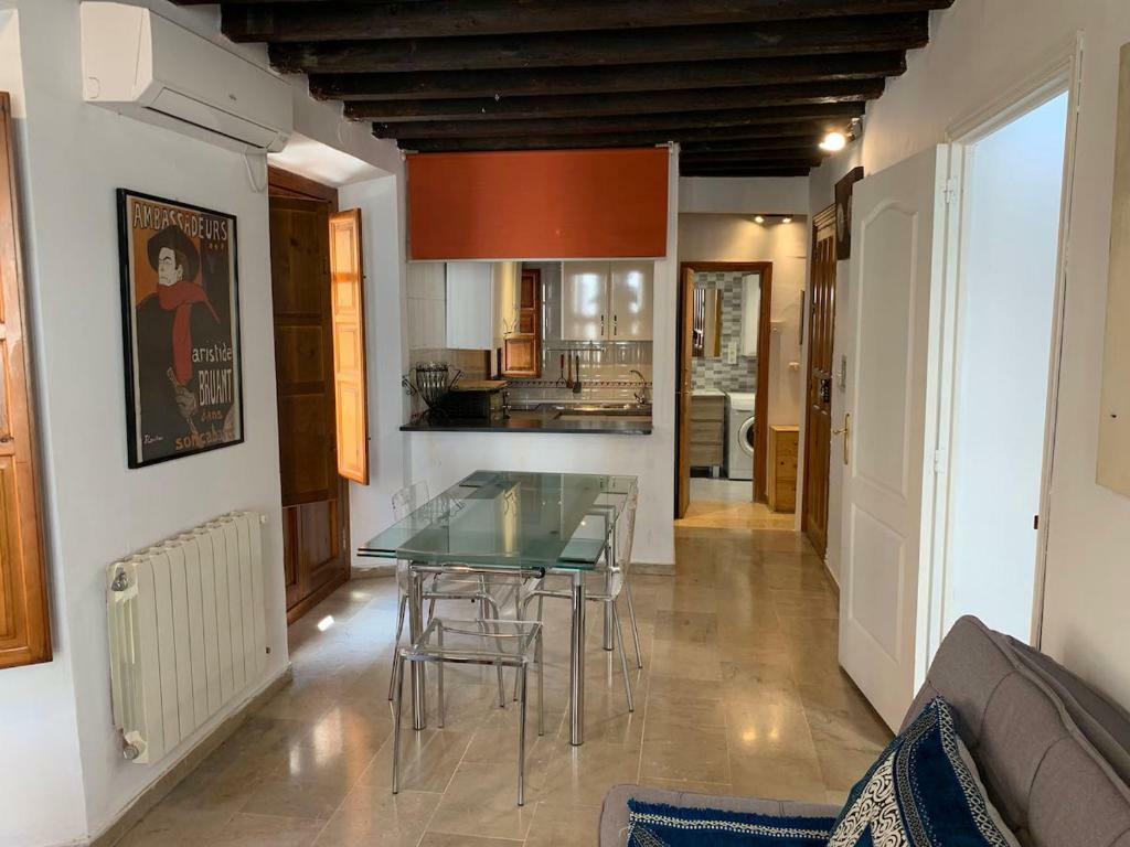 Charming Apartments De Gomerez Γρανάδα Εξωτερικό φωτογραφία